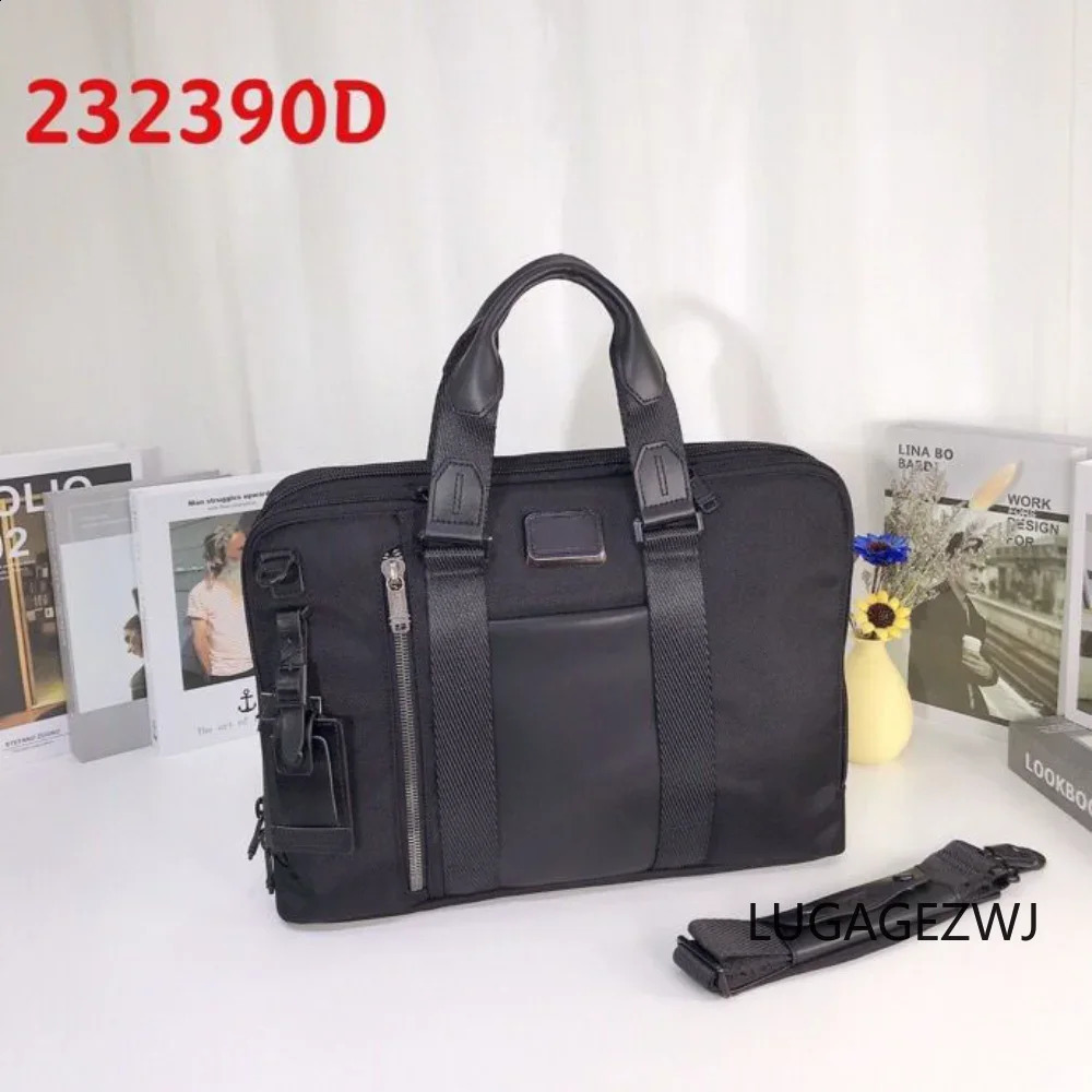 Fashion y er 14 inch Laptop Briefcase Business Handbag For Men Large Capacity Mens Leather Shoulder Bag 240821 4fe9