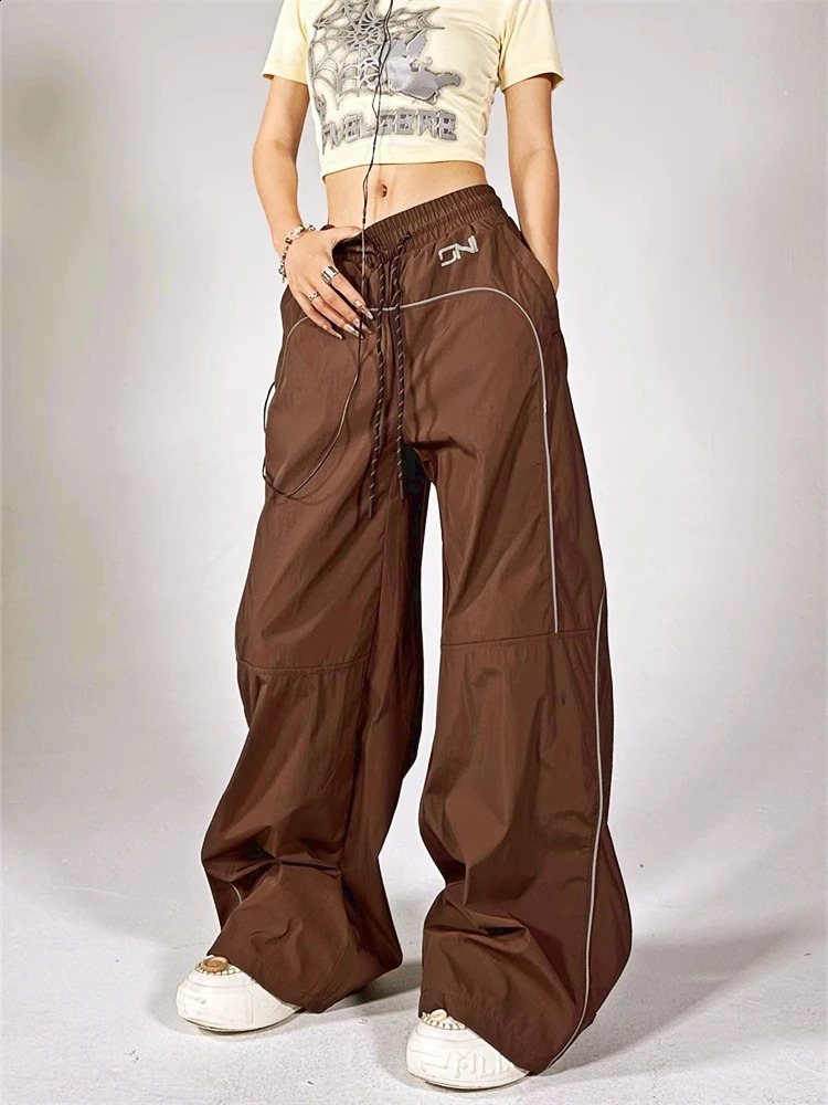 QWEEK Y2K Vintage Brown Cargo Pants Women Streetwear Reflective Gray Track Trousers Oversized Gorpcore Wide Leg Black Sweatpants 240821