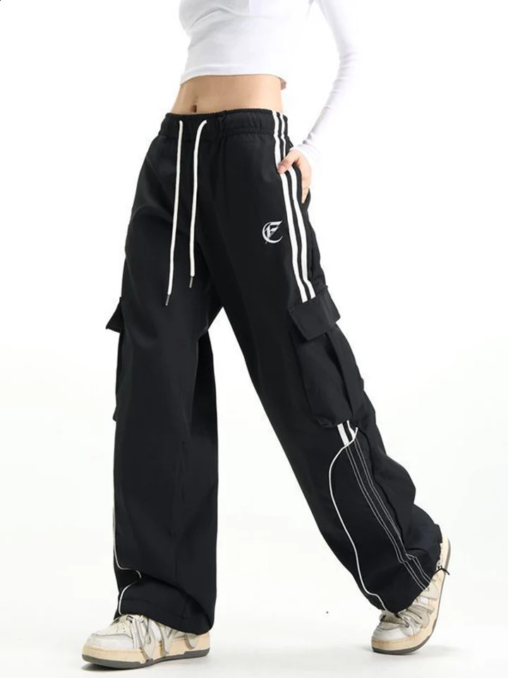 Zoki Hip Hop Vintage Y2K Cargo Pants Women Fall Streetwear American Straight Trousers Bf Oversize Loose Harajuku Casual Pants 240821