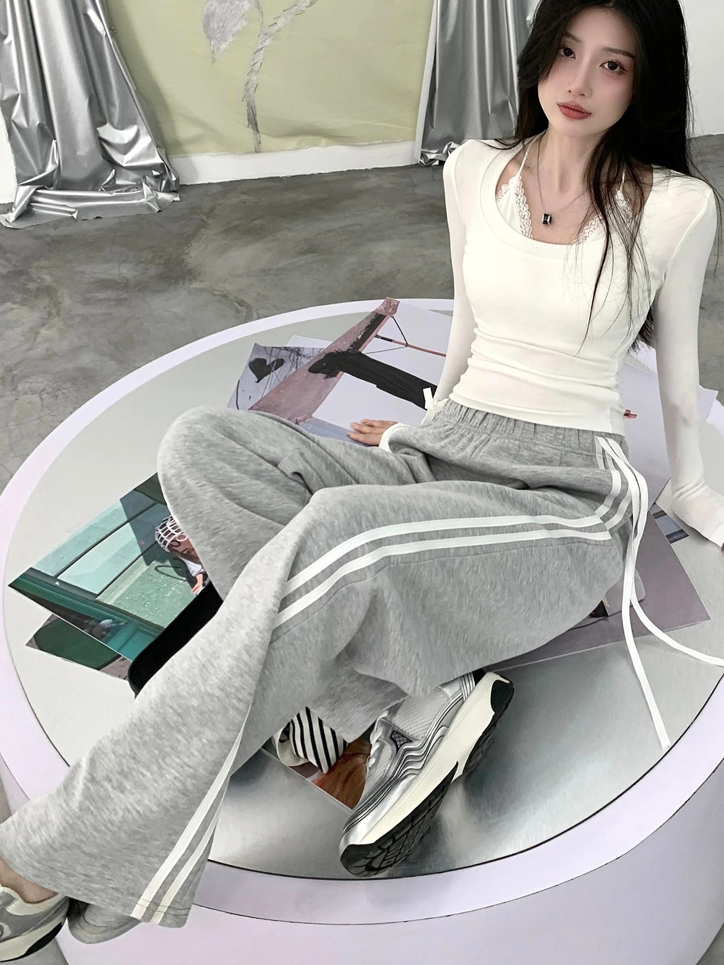 QWEEK Y2k Striped Sweatpants Women American Retro Gray Sports Pants Sweet Bow Bandage Low Waist Casual Straight Leg Trousers 240821