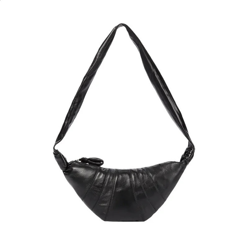 Fashionable and highquality LE leather y n horn bag large capacity soft luggage womens shoulder messenger 240821