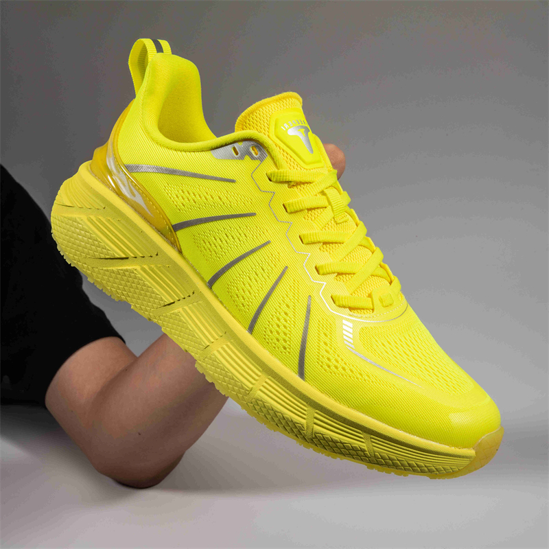 Treeperi Burning 1.0 running shoes designer sneakers for men women mint green mango pink jade ivory black fluo yellow outdoor sports athletic womens m