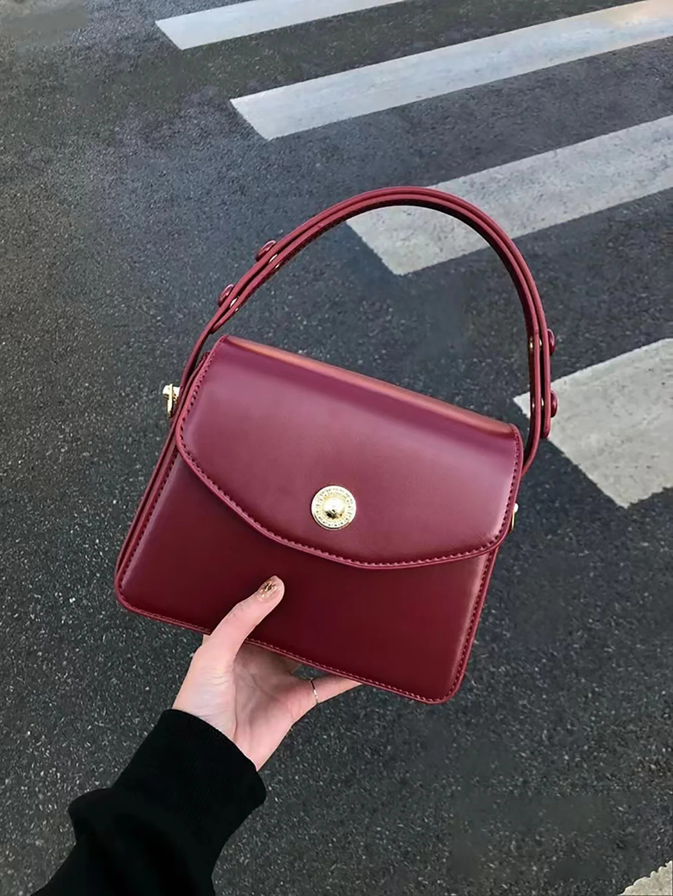 Handheld Wedding Bag Cross Shoulder Womens 2024 Fashionable Large Capacity French Single 240821