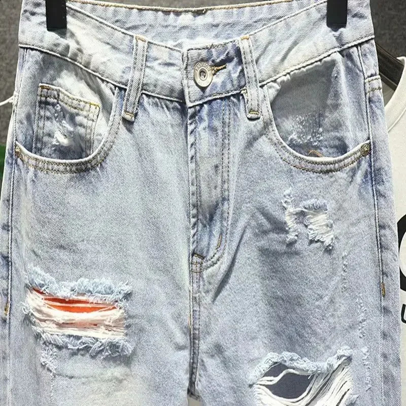 Mens Jeans with Holes Man Cowboy Pants Cropped Harem Hip Hop Trousers Torn Ripped Broken Retro Classic Trend Korean Style 240821