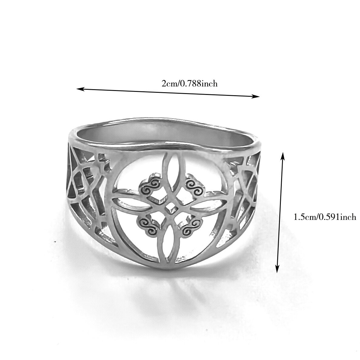 Fashion niche four S witch knot closed stainless steel non fading men's ring to give to boyfriend