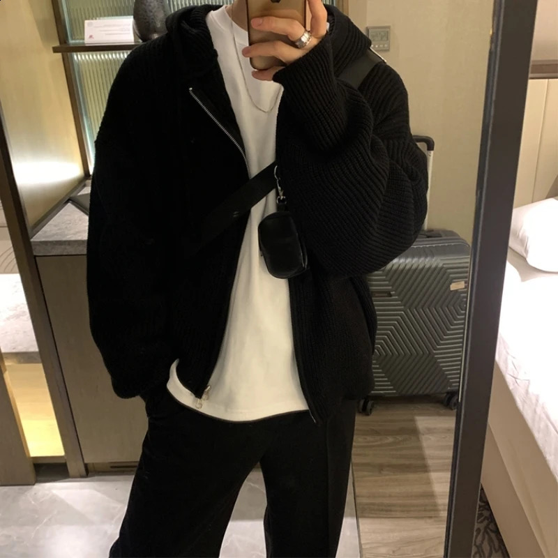 Winter Sweater Cardigan Men Warm Oversized Knitted Hooded Sweater Coat Men Korean Loose Cardigan Sweater Mens Jumper Clothes 240821
