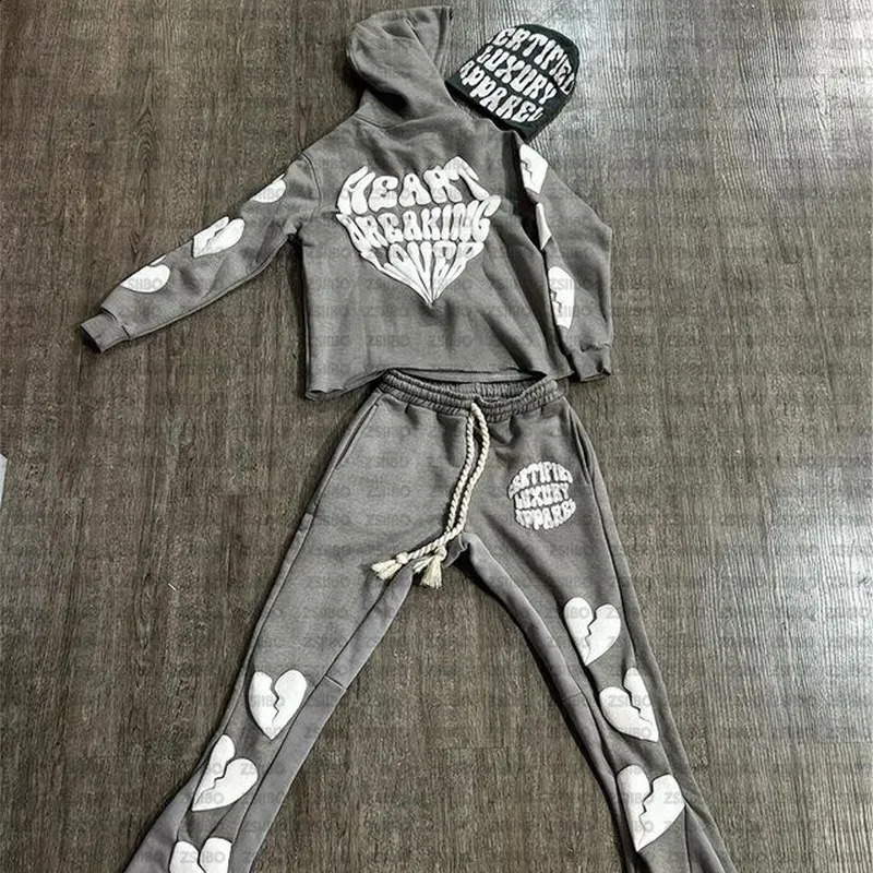 Y2K Hoodie Hip hop Streetwear Foam Heart Letter Print Letter print Pullover Men women Sweatshirt Harajuku Gothic Oversize Hooded 240821