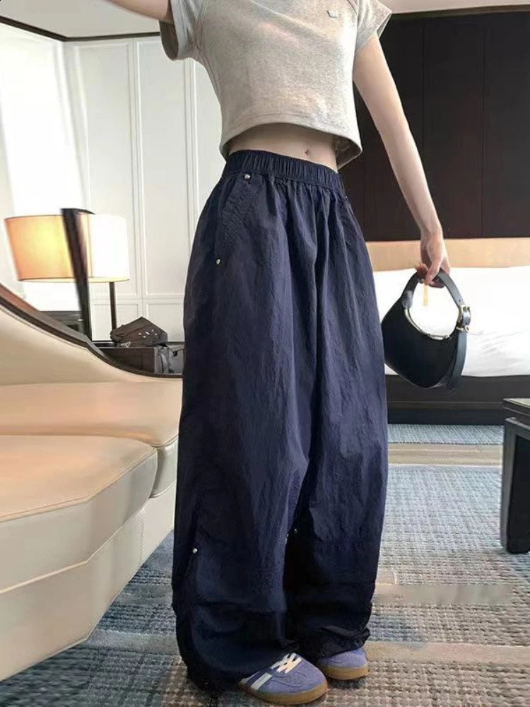 ADAgirl Korean Streetwear Parachute Pants Women Y2k Harajuku Vintage Rivet Baggy Casual Sweatpants Hip Hop Summer Sports Trouser 240821