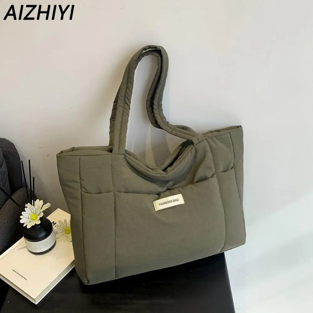 Nylon Bag for Women Quilted Tote Bag Puffy Handbag Down Padded Shoulder Bag Autumn Winter Puffer Shopping Bag 240821
