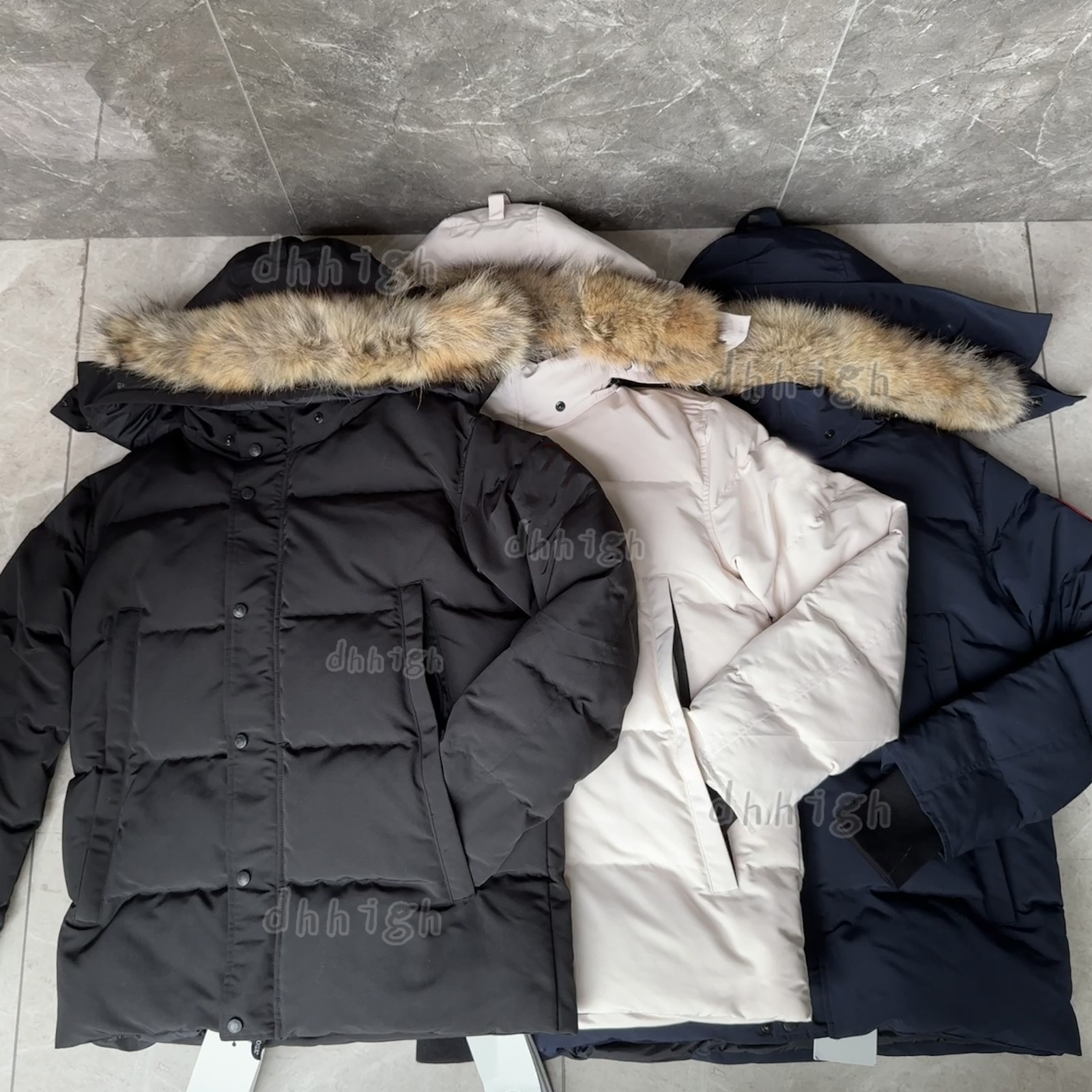 Puffer Jackets Designer Real Wolf Fur Outdoor Wyndham Windbreaker Outerwear Hooded Fourrure Down Jackets Coat Luxury thermal down jacket