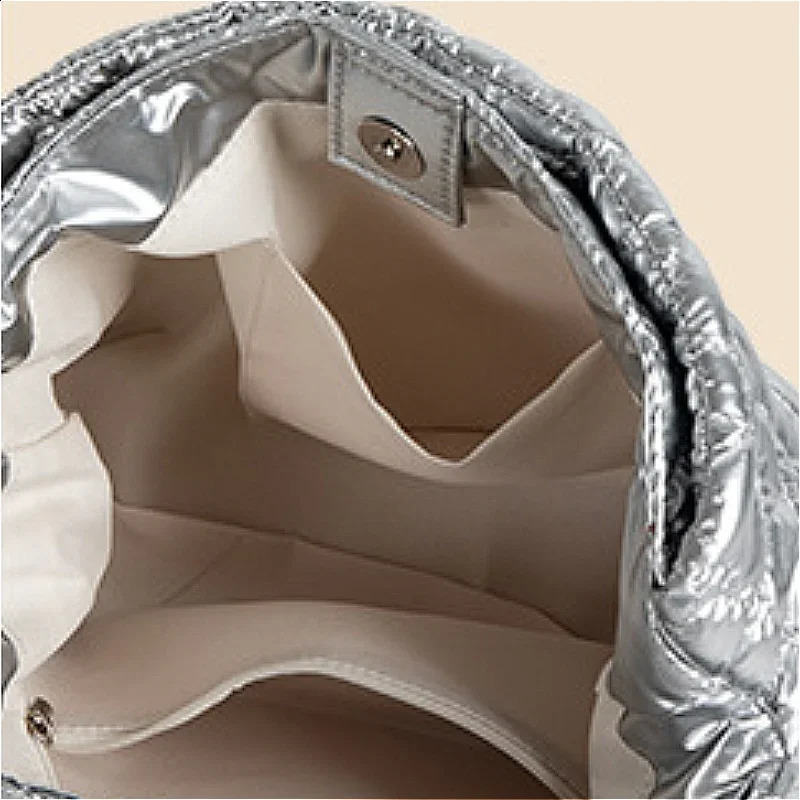 Winter Thick Heart Thread Tote Bag Stylish Silver Lady Soft Handle Hasp Feather Underarm Niche n Casual Pillow 240821