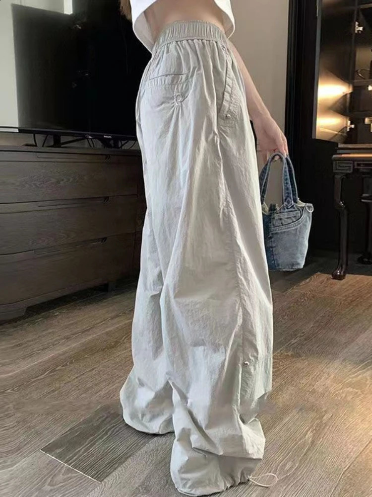 ADAgirl Korean Streetwear Parachute Pants Women Y2k Harajuku Vintage Rivet Baggy Casual Sweatpants Hip Hop Summer Sports Trouser 240821