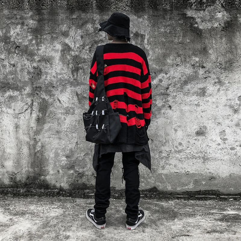 Autumn winter men ripped hole red black striped punk sweater vintage women hip hop oversized knitwear pull homme 240821