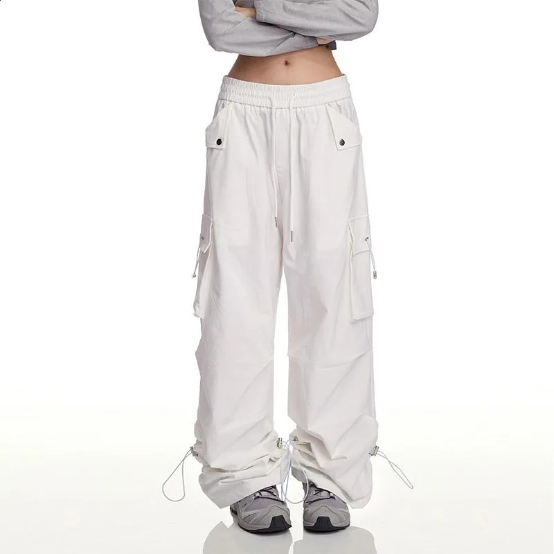 Deeptown Y2K White Women Cargo Pants Korean Fashion Vintage Wide Leg Baggy Trousers Streetwear Casual Oversized Harajuku Kpop 240821