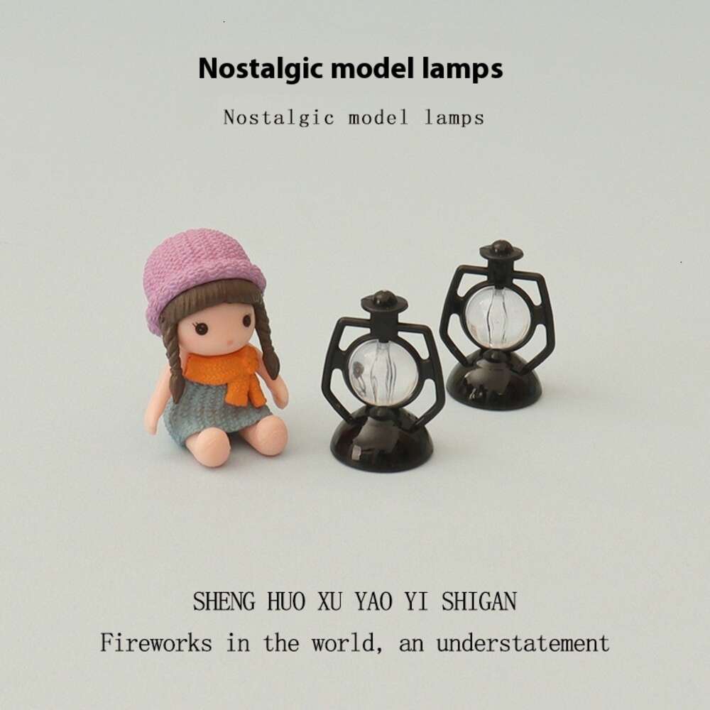 Creative mini ornaments, miniature simulation lighting fixtures, cute dolls, girls, baby house decorations, micro landscapes, and landscaping accessor