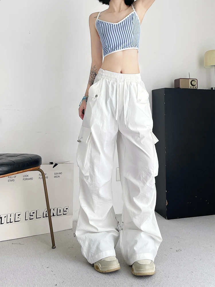 Womens White Baggy Cargo Pants Streetwear Harajuku Japanese 2000s Style Pants Y2k Parachute Pants Vintage Trousers Clothes 240821