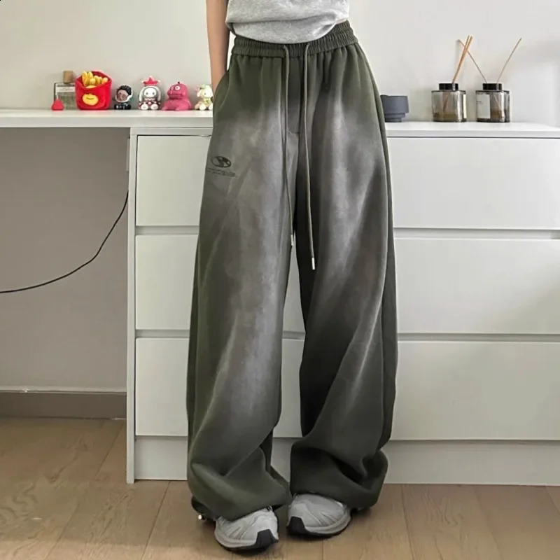 QWEEK Harajuku Oversized Sweatpants Women Baggy Y2K Grunge Korean Streetwear Baddies Jogger Pants Kpop Vintage Trousers Hip Hop 240821