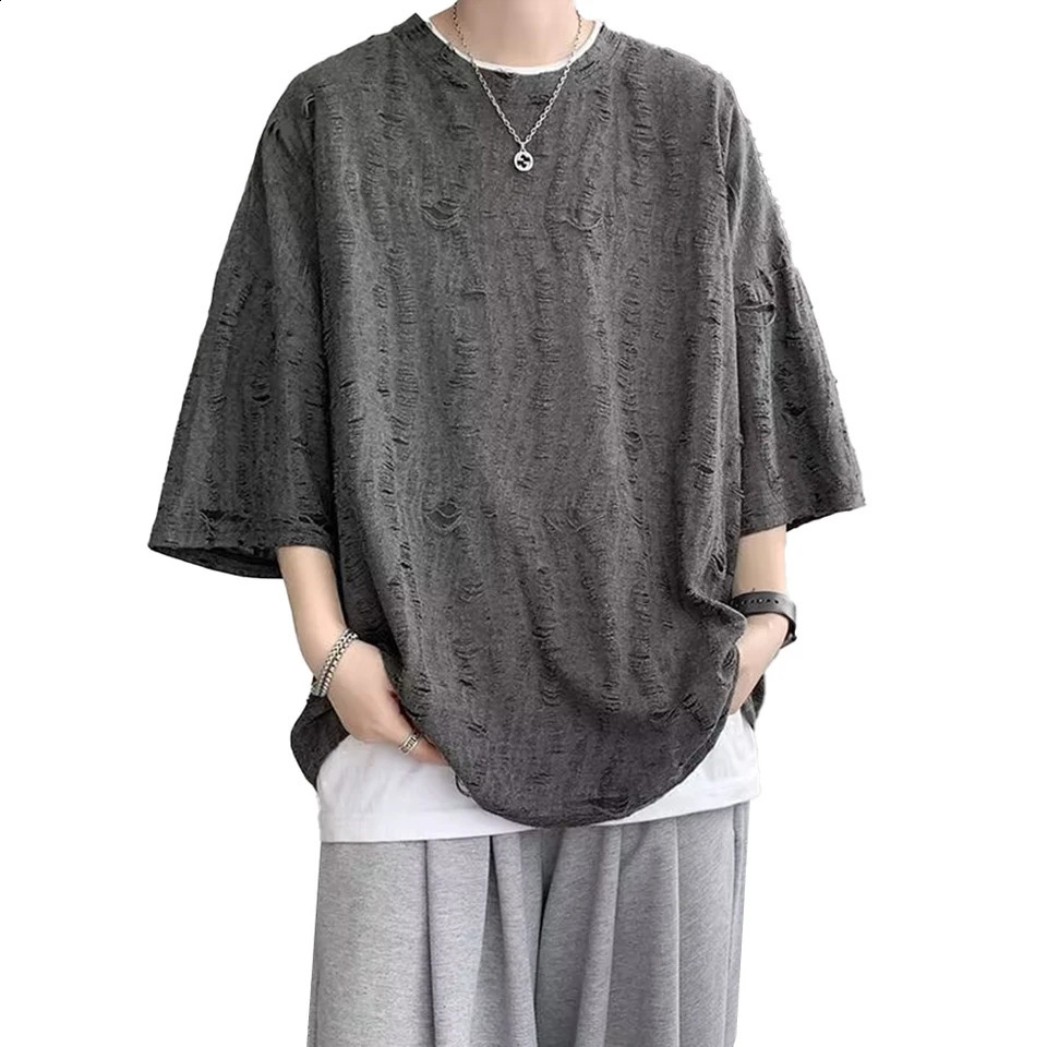 Mens short sleeved torn Y2k Tshirt with floral street clothing hiphop shirt top tee 240822