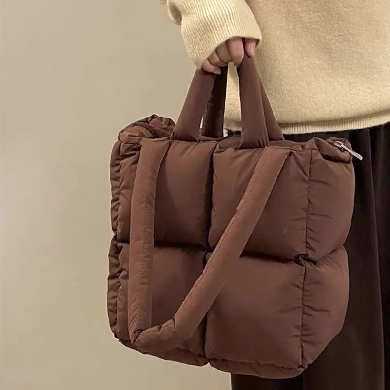 Fashion Small Puffer Tote Bag Padded Women Handbags Soft Nylon Quilted Shoulder Bags Warm Winter Shopper Purses 2024 240821