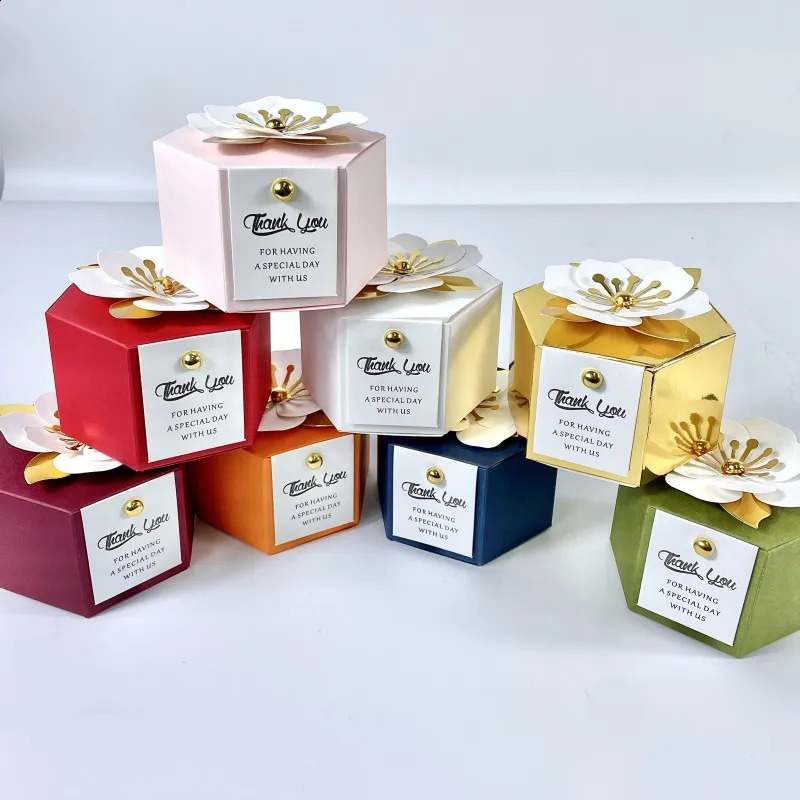 2050pcs Creative Flower Hexagonal Gift Box With Gold White Card Candy Chocolate Packaging Gift Box Wedding Party Decoration 240822