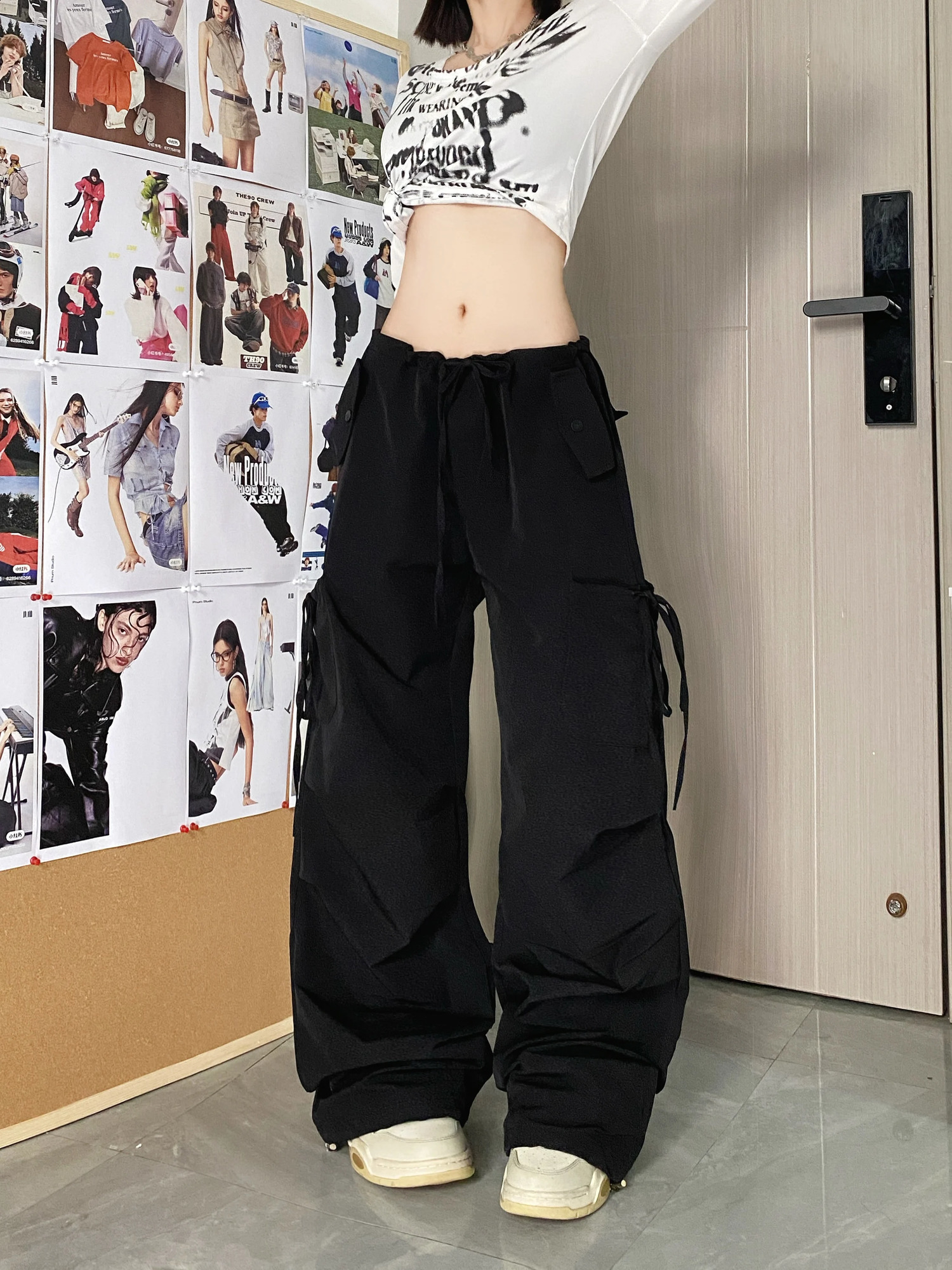 Womens Grey Y2k Cargo Pants Streetwear Harajuku Japanese 2000s Style Baggy Parachute Pants 90s Vintage Trousers Fashion Clothes 240821