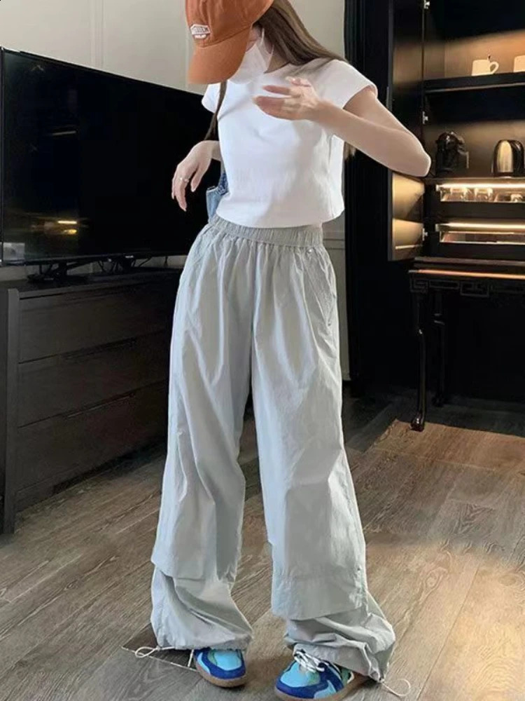 ADAgirl Korean Streetwear Parachute Pants Women Y2k Harajuku Vintage Rivet Baggy Casual Sweatpants Hip Hop Summer Sports Trouser 240821