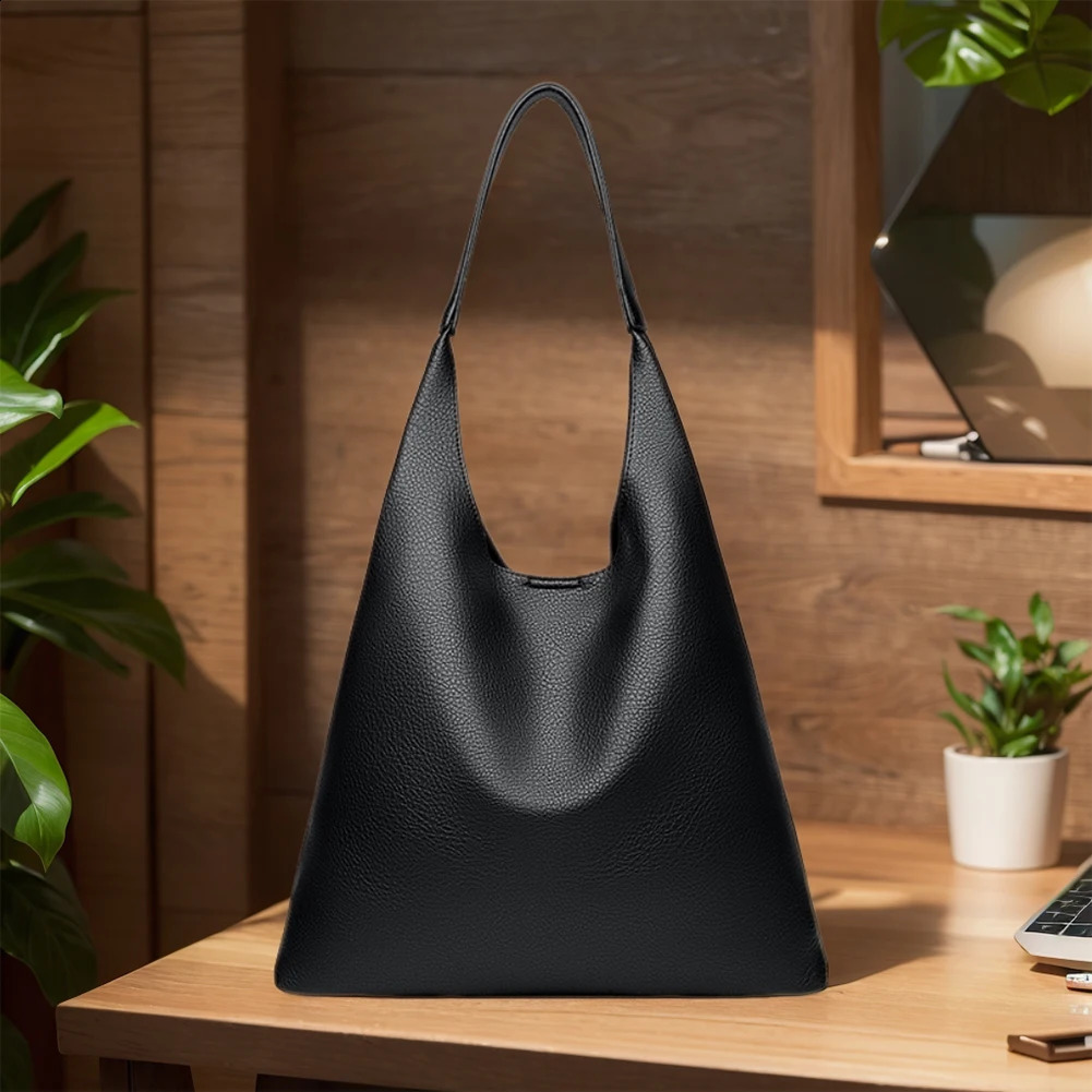 Hobo Women PU New Leather Adjustable Strap Shoulder Solid Crossbody Bag Slouchy Tote Purse for Travel Commuting 240822