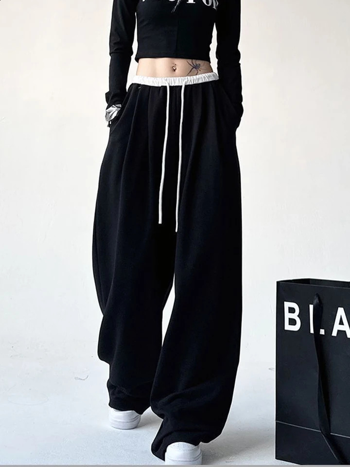 Zoki Streetwear Black Sweatpants Women Vintage High Waist Harajuku Y2K Trousers Casual Patchwork American Retro Loose Bf Pants 240821