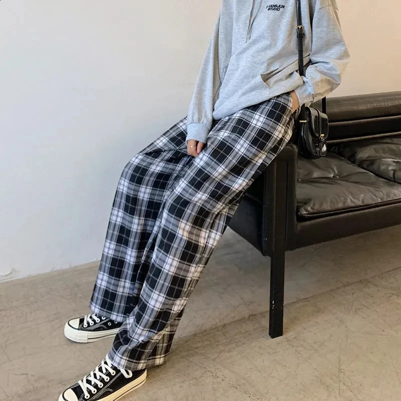 Y2k Black and White Plaid pants Oversize Women Casual Loose Wide Leg Trousers Ins Retro Teen Straight Trousers Hiphop Streetwear 240821