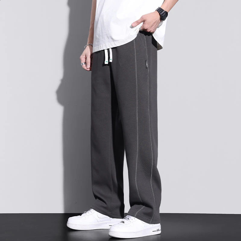 Autumn Winter Elastic Waist Loose Casual Straight Pants Homme Drawstring Comfortable Sweatpants Male All-match Trousers 240822