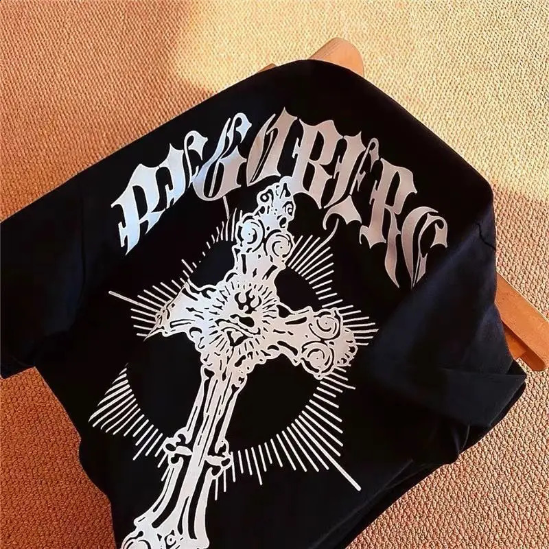 European and American Harajuku cross printed graphic Tshirt fashionable Y2K street retro hiphop mens womens oversized 240822