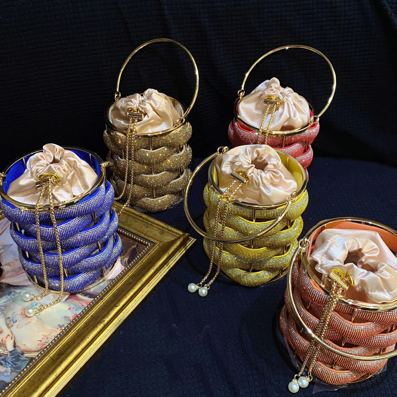 Fashion gold metal diamond bucket promotion womens evening bag Crsosbody handbag matching dress small 240821