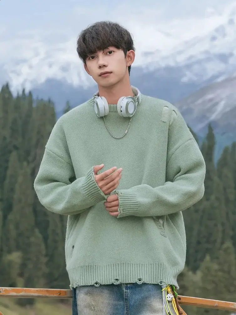 Retro Hollow Out Round Collar Pullover Sweater Mens Autumn Winter Velvet Loose Solid Color Knit Sweater Irregular Warm 240821