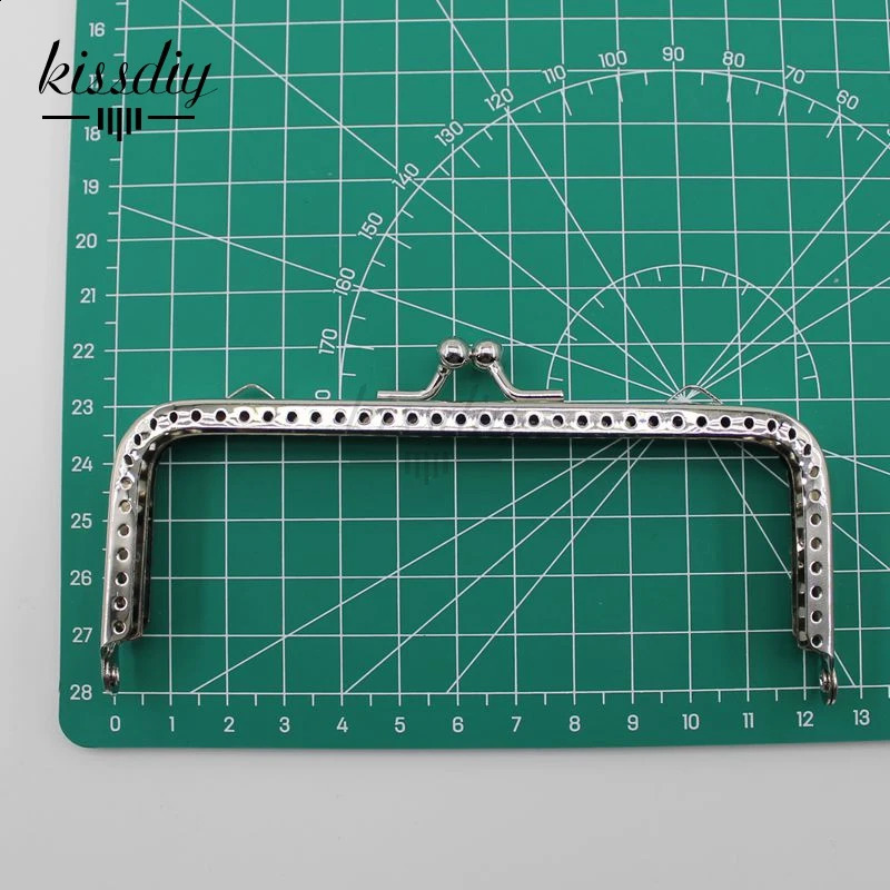 20 pieces/batch 6.5/8.5/10.5/12.5/15/18CM glossy silver based square metal wallet frame kiss buckle DIY bag accessories 6 sizes 240821