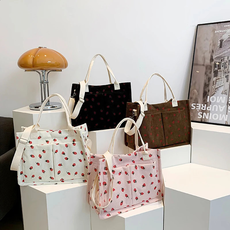 Cute Strawberry Pattern Women Tote Bag Vintage Corduroy Handbags Large Capacity Shoulder Crossbody College Shopper Purses 240821