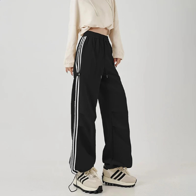 HOUZHOU Sweatpants Side Striped Kpop Sports Pants Joggers Women Grey Trousers Female Loose Casual Korean Streetwear Hip Hop 240821