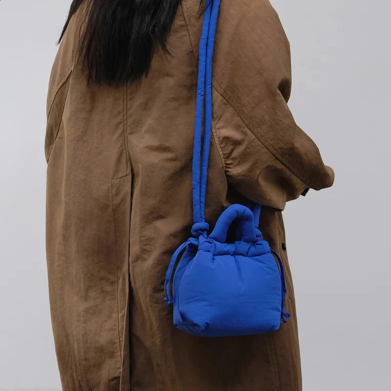 Fashion Small Puffer Tote Bag Padded Women Shoulder Bags Nylon Down Cotton Crossbody Mini Lady Handbags 2024 240821