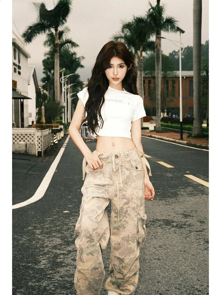 American Vintage Hip-hop Camouflage Pants Baggy Jeans Y2K High Street Harajuku Style Gothic Casual Streetwear Wide-leg Pants 240821
