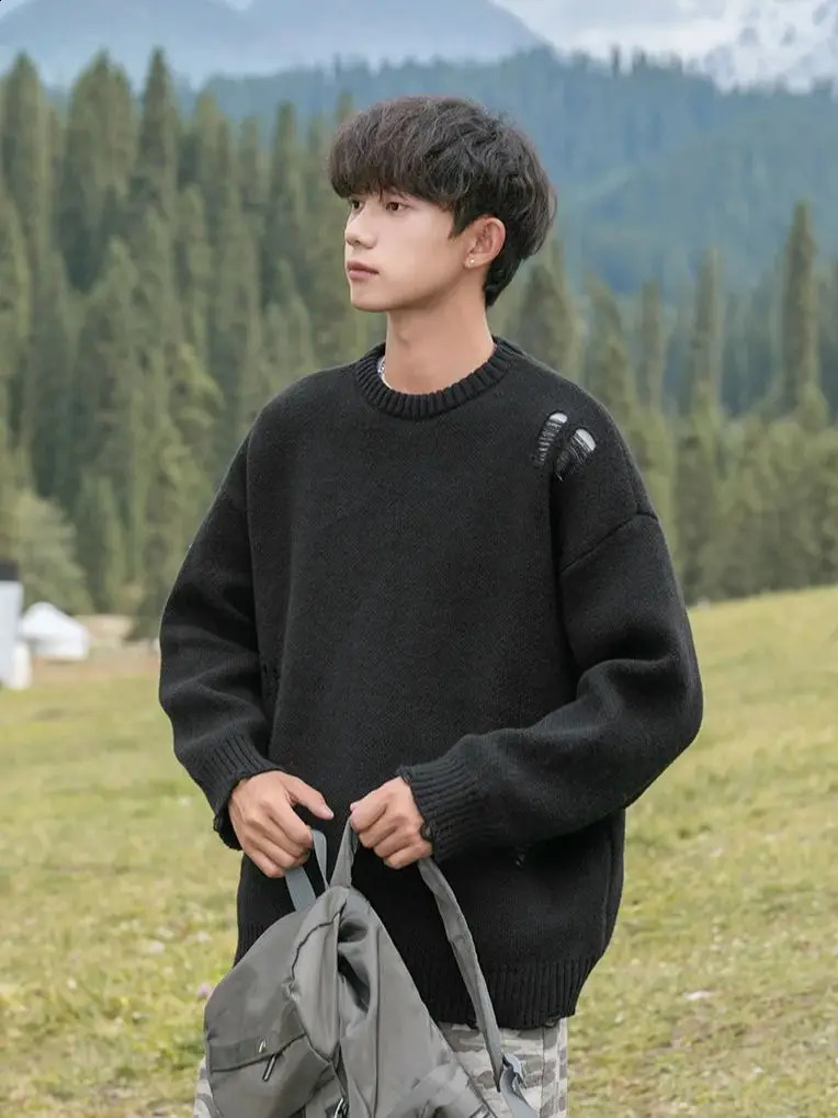 Retro Hollow Out Round Collar Pullover Sweater Mens Autumn Winter Velvet Loose Solid Color Knit Sweater Irregular Warm 240821