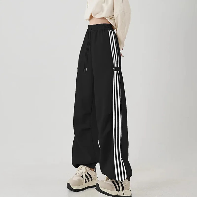 HOUZHOU Sweatpants Side Striped Kpop Sports Pants Joggers Women Grey Trousers Female Loose Casual Korean Streetwear Hip Hop 240821