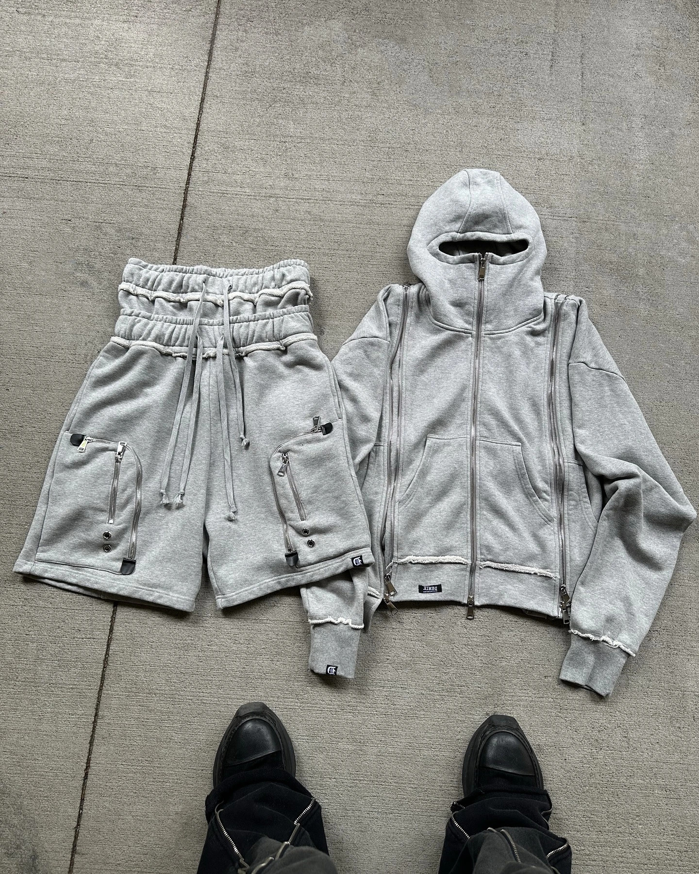 Streetwear Zipper Hoodie Shorts Set Y2K Mens Two Piece Set Hip Hop Rock Double layered Retro Sportswear Casual Shorts Set 240821