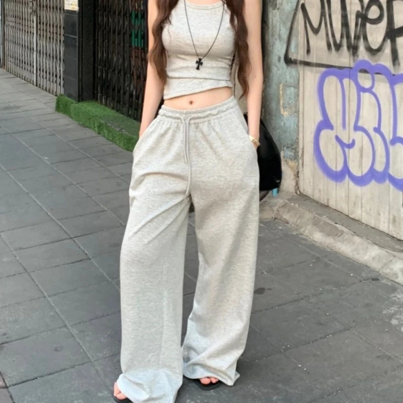Deeptown Y2k Casual Sports Sweatpants Woman Oversized Jogging Wide Leg Gray Pants Jogger Korean Fashion Baggy Trousers Summer 240821
