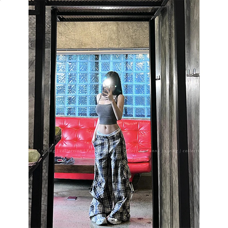 Women Gothic Plaid Cargo Pants Y2k 2000s Streetwear Sweatpants Vintage High Waist Trousers Harajuku Wide Pants Aesthetic Clothes 240821