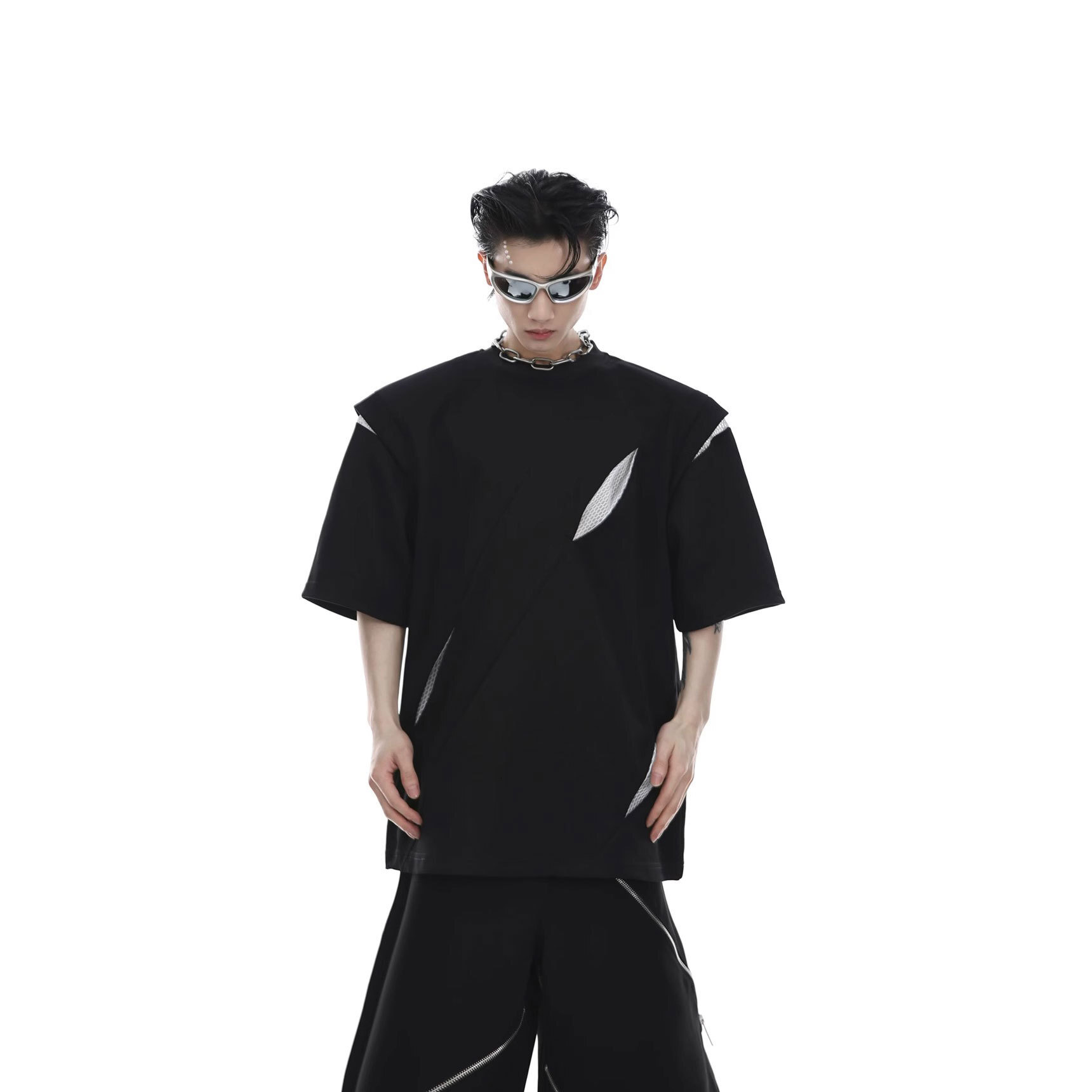Summer New Niche Deconstruction Segmented Shoulder Pad Short Sleeved Mens Patchwork Design T-shirt High-end Trend Half Sleeved Top