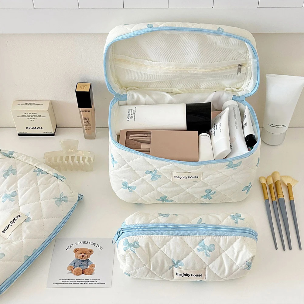 Cute Bow Travel Makeup Pouch with Zipper Toiletry Bag Cotton Quilted Organizer Storage for Women Girls 250528