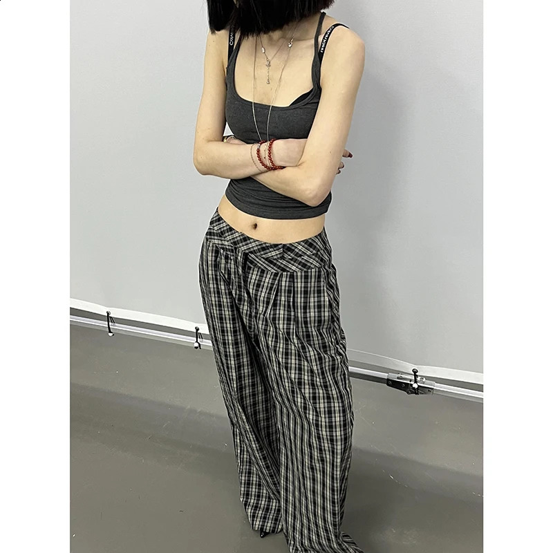 Deeptown Vintage Y2k Black Plaid Womens Casual Pants Harajuku Oversized Korean Fashion Trousers Baggy Autumn Wide Leg Slacks 240821