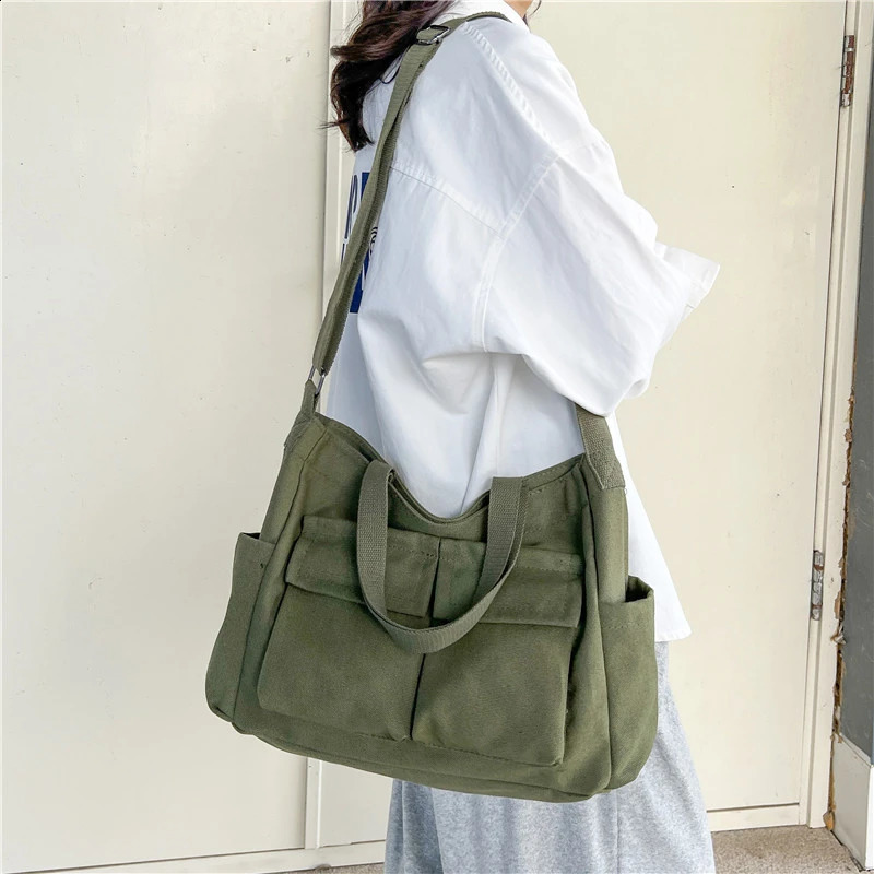 Casual Canvas School Bag For Women Versatile Large Capacity Messenger Bag Female Military Green Travel Shoulder Handbag Tote Bag 240821