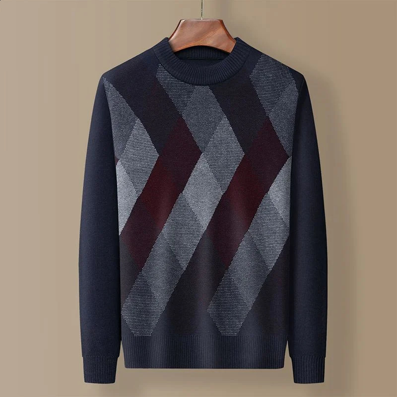 Autumn and Winter Mens Thick Plain Sweater Fashion Casual Edition Round Neck Long Sleeve Knitted Warm Bottom Top 240821