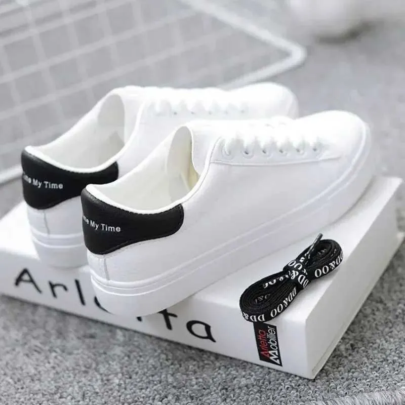 Casual Shoes New womens boutique single shoes casual sports shoes lace flat bottomed round toe white shoes outdoor walking and running XW6.5