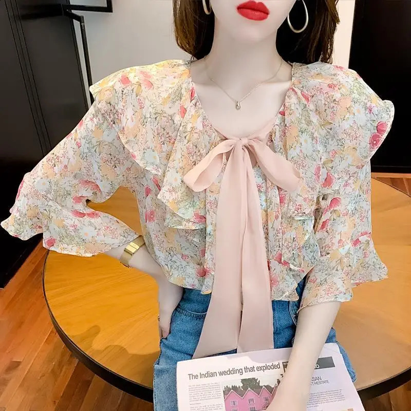 Chiffon bow tie womens shirts and blouses floral tops pleated Vneck clothing young series trends w240824